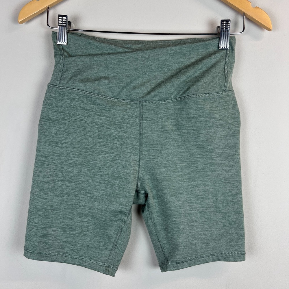 Outdoor Voices Bike Shorts Women Small Green CloudKnit Compression Zip Pocket 7"